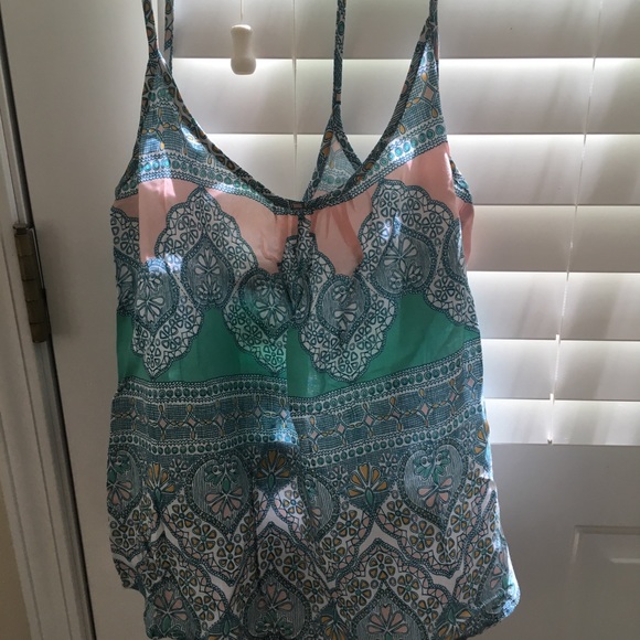 Tank top - Picture 2 of 3